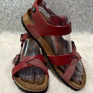 Birki’s by Birkenstock